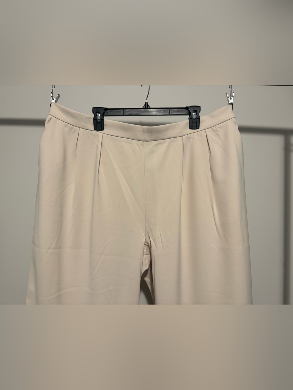 Avec Les Filles Cream High-Rise Tailored Dress Slacks/Pants